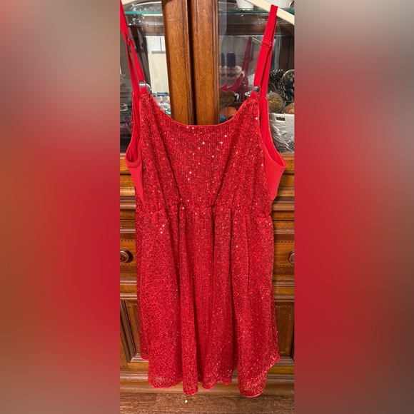 Torrid Mini Red Sequin Fit & Flare Skater Dress Size 0 12 Holiday New Year’s - Picture 6 of 8